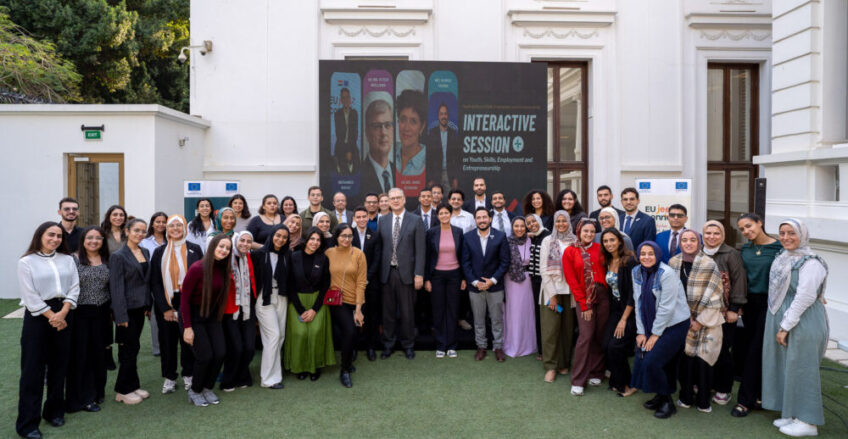 54457924976_747b169b08_o