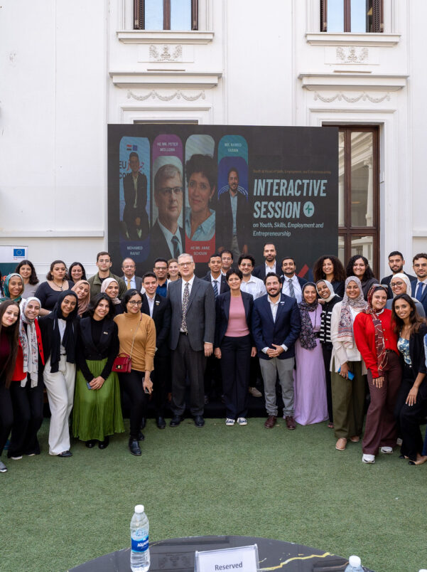 54457924976_e7d7cf165b_k